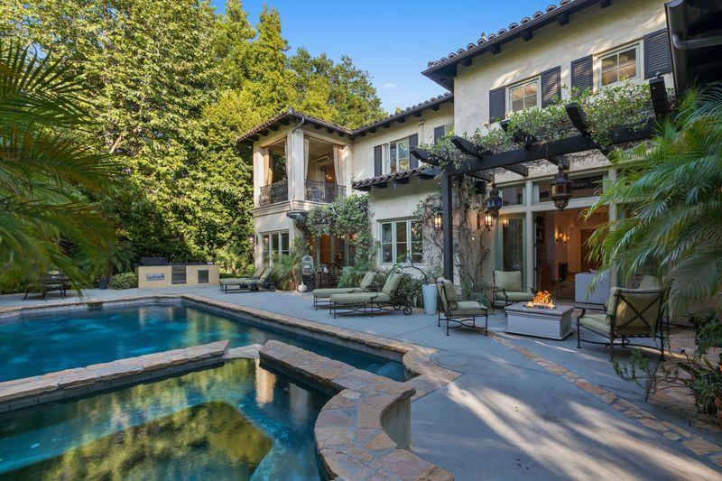Britney Spears' former Beverly Hills home