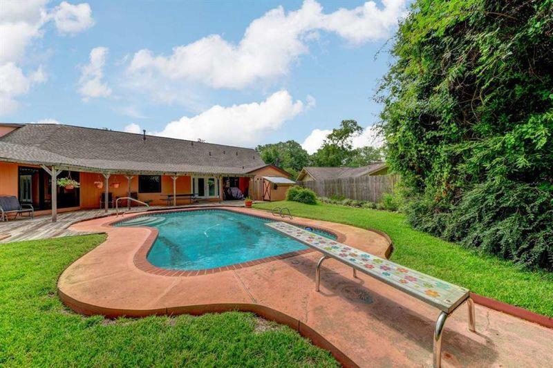 Neil Armstrong’s El Lago home is for sale