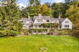 Richard Gere scores buyer for $28M 50-acre New York estate