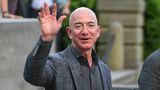 Jeff Bezos purchased Second Waterfront Estate In Indian Creek Village