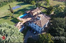 Tuscany - AREZZO: MANOR VILLA FOR SALE WITH PARK AND POOL
