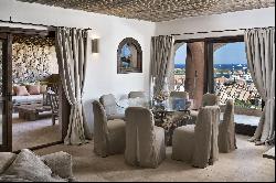 Luxury Apartment on the Marina