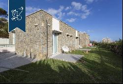 Luxurious villa overlooking the bay of Punta Ala for sale in Tuscany