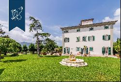 Stunning noble villa for sale near Pistoia
