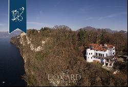 Villa for sale by Lake Maggiore