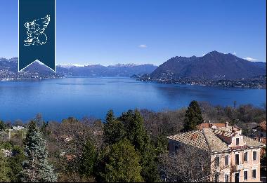 Luxury villa with a 180-degree view of Lake Maggiore for sale in Stresa