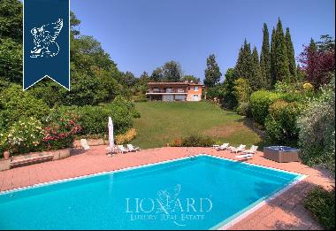 Villa for sale by Lake Garda