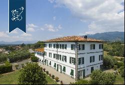 Prestigious villa for sale in Tuscany