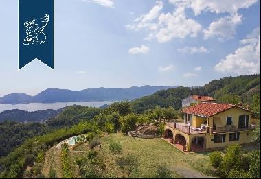 Stunning villa with a breathtaking view over the sea for sale