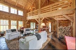 Your Great Country Escape Awaits! Stunning Berkshire Retreat!