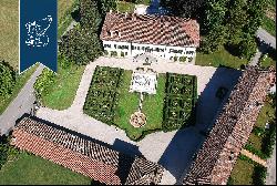 Prestigious estate with agritourism resort among Prosecco's hills