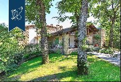 Luxury property with pool for sale near Bologna