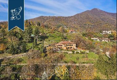 Prestigious estate for sale in an exclusive panoramic setting on Brgamo's hills