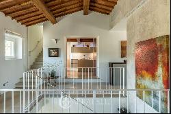 Ref. 7317 Fantastic apartment in tower overlooking Florence
