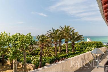 - PARLEMENTIA - APARTMENT EQUIPPED IN THE HEART OF GUÉTHARY WITH VIEW ON THE OCEAN -