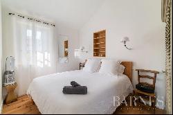 - PARLEMENTIA - APARTMENT EQUIPPED IN THE HEART OF GUÉTHARY WITH VIEW ON THE OCEAN -