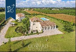 Dream villa surrounded by the leafy Emilia Romagna region