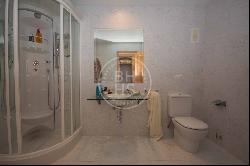 Apartment for sale in Málaga, Estepona, New Golden Mile, Estepona 29680
