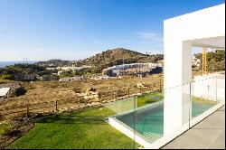 Villa for sale in Málaga, Málaga, El Limonar, Málaga 29016