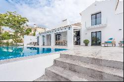 Villa for sale in Málaga, Marbella, Golden Mile, Marbella 29602
