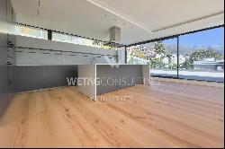 Luxury 5,5 room duplex-penthouse apartment with view on Lake Maggiore in Ascona for sale