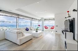 Luxury modern penthouse with unique sea and city views in Diagonal Mar
