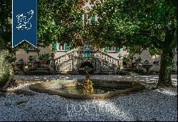 Prestigious period villa in an intimate position for sale in Massarosa