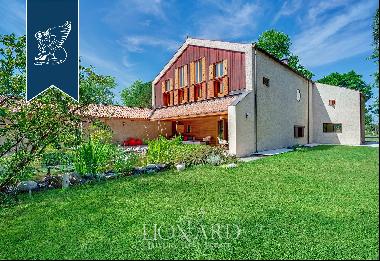 Luxury estate with planted park just two kilometres from Treviso historical centre