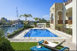 Luxury Villa with 4 Bedrooms and 7 Bathrooms in Limassol marina