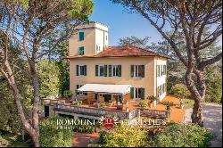 Tuscany - LUXURY RESTORED PERIOD VILLA FOR SALE IN LUCCA