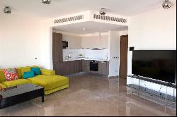 Spacious One Bedroom Apartment in Limassol Marina