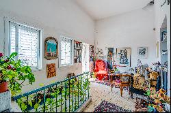 Mediterranean style artists’ apartment  in Old Jaffa