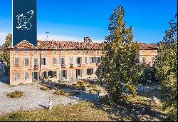Majestic 19th-century estate surrounded by a haven of peace between Milan and Lecco