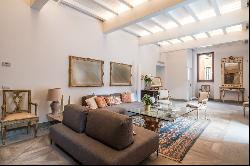 Exclusive building in the Heart of Trastevere