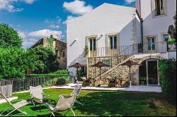 Boutique Hotel for sale in Ragusa (Italy)