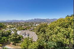 Home of distinction in prime position of Paarl