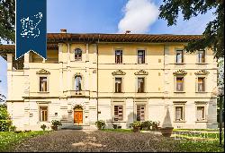 Luxury estate with a private garden a few steps away from Florence's city centre