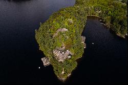 Private Lake Muskoka Estate