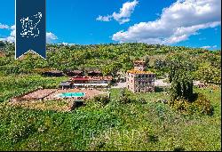 20-hectare farm with an agritourism resort in the leafy countryside of the province of Ter