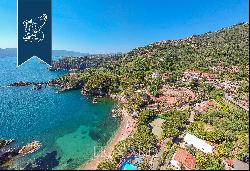 Exclusive boutique hotel for sale between Lerici and Tellaro