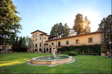Apartment in a historic villa on the hills of Carmignano