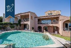 Villa for sale in an exclusive panoramic position by Pevero Gulf in Porto Cervo