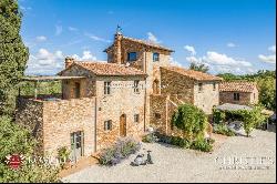 Tuscany - LUXURY COUNTRY HOUSE WITH POOL FOR SALE IN MONTEPULCIANO