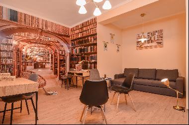 A REAL JEWEL - THREE BEDROOM APARTMENT FOR SALE WITH A TOP LOCATION