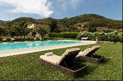 Villa Le Camelie, a 2 hectares property a short ride from Lucca