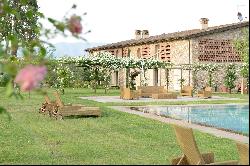 Villa Roses - Beautiful estate nestled in the Hills of Lucca