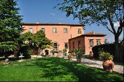 Villa Machiavelli, gorgeous Renaissance villa overlooking Brunelleschi's dome