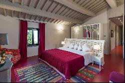 Casa Rossa - luxurious modern 6 bedroom villa with dependance