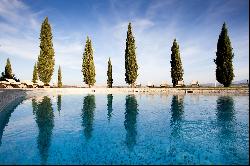 Grand & Luxurious Estate in the heart of the Val d'Orcia valley