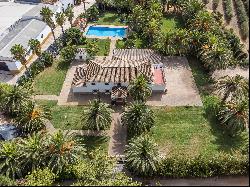 Exclusive country house in Utrera